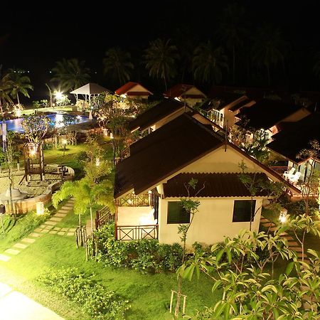 Kuiburi Hotel & Resort Kui Buri Ngoại thất bức ảnh