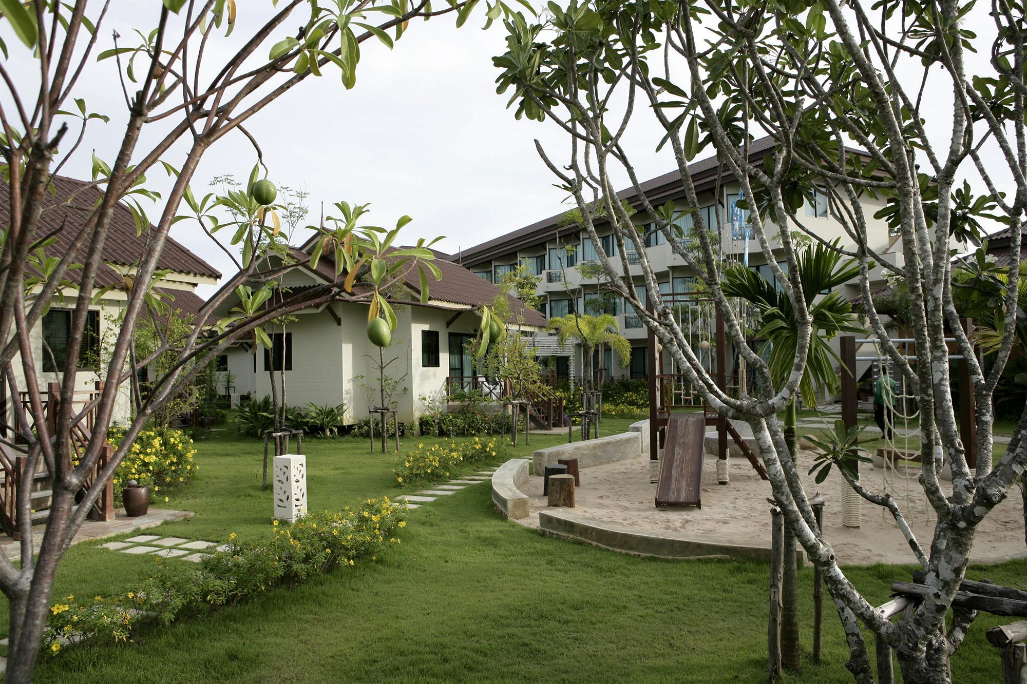Kuiburi Hotel & Resort Kui Buri Ngoại thất bức ảnh